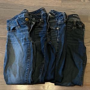 4 pairs of American Eagle Jeans!